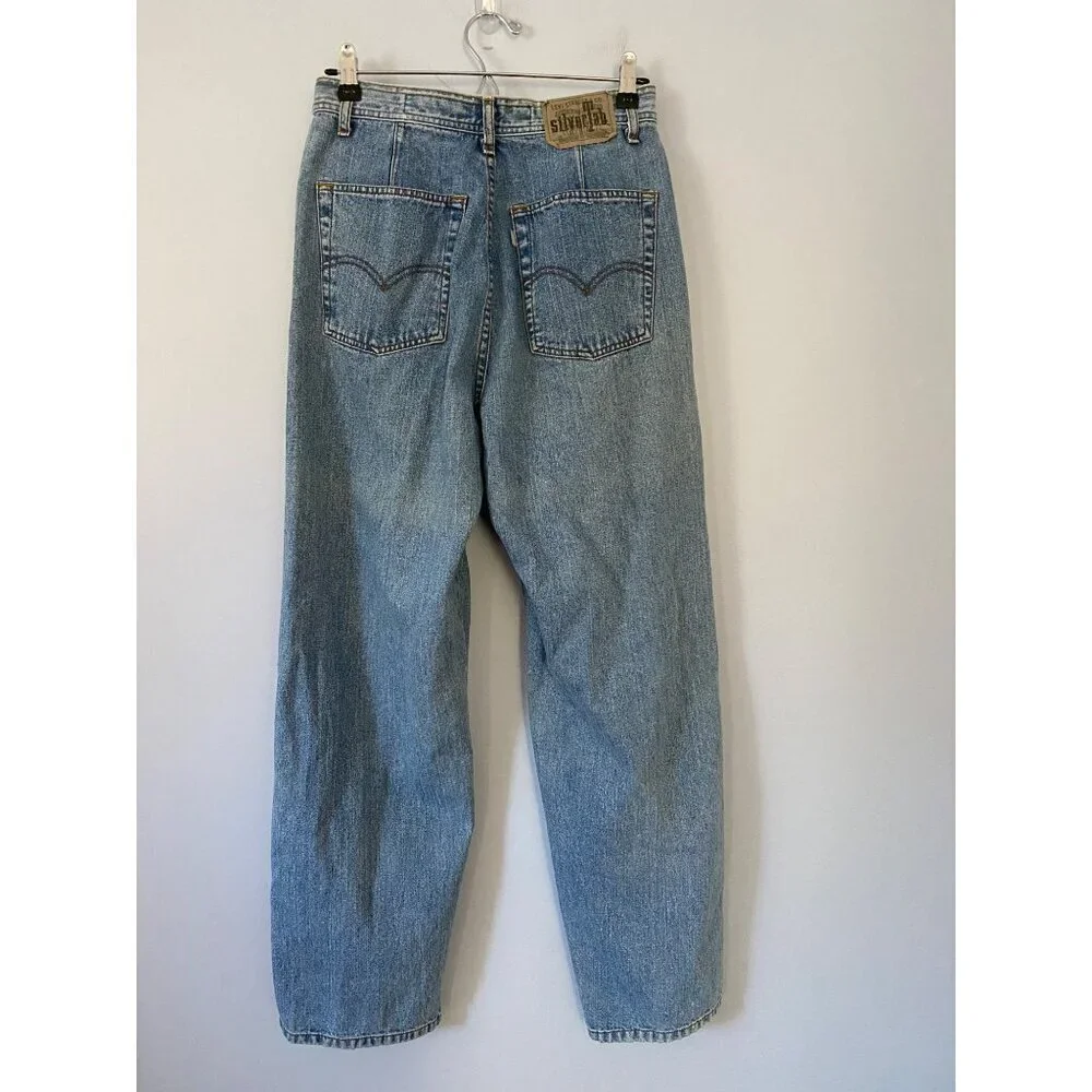 Levis levis silvertab